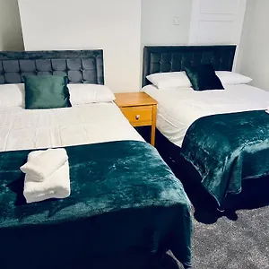 The Coral Southampton, Family Rooms, Suitable For Contractors Southampton